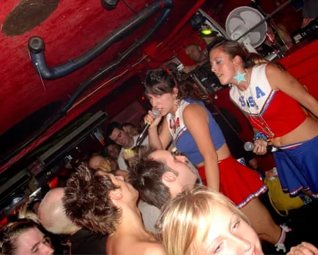 How Electroclash Restored Glamour, Grit and Fun to 2000s Music Scenes