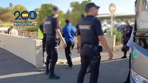 Spain Detains 19 Suspects Suspected of Torture and Homicide After 50 Migrants Disappear from Vessel